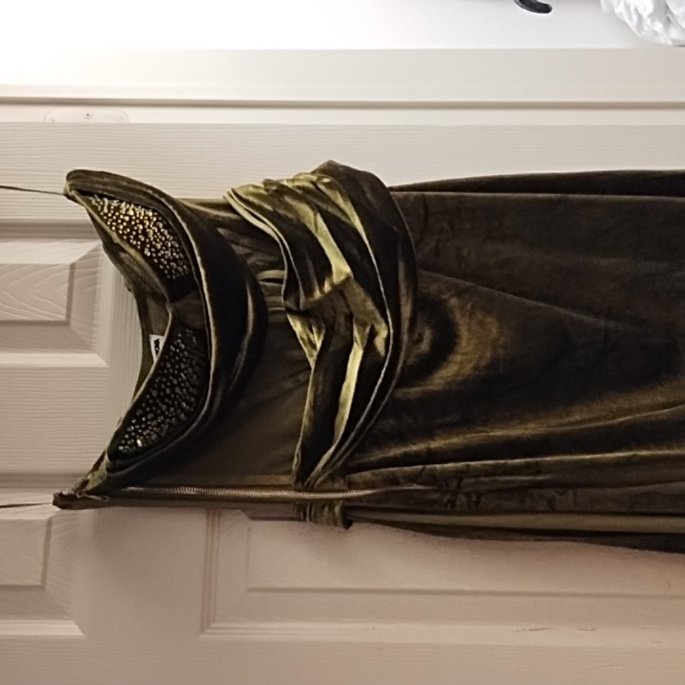 New velvet green dress